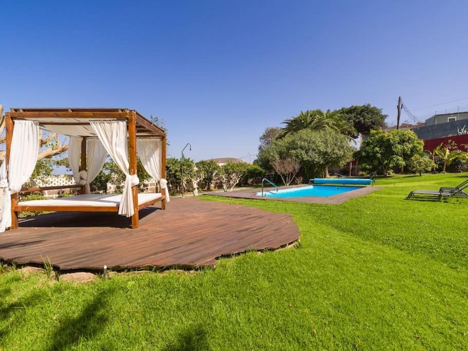 With Pool And Sea Views In Banana Plantation Вилла